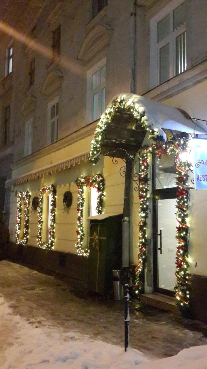 Apartment On Valova Street Львов Экстерьер фото