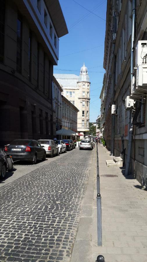 Apartment On Valova Street Львов Экстерьер фото