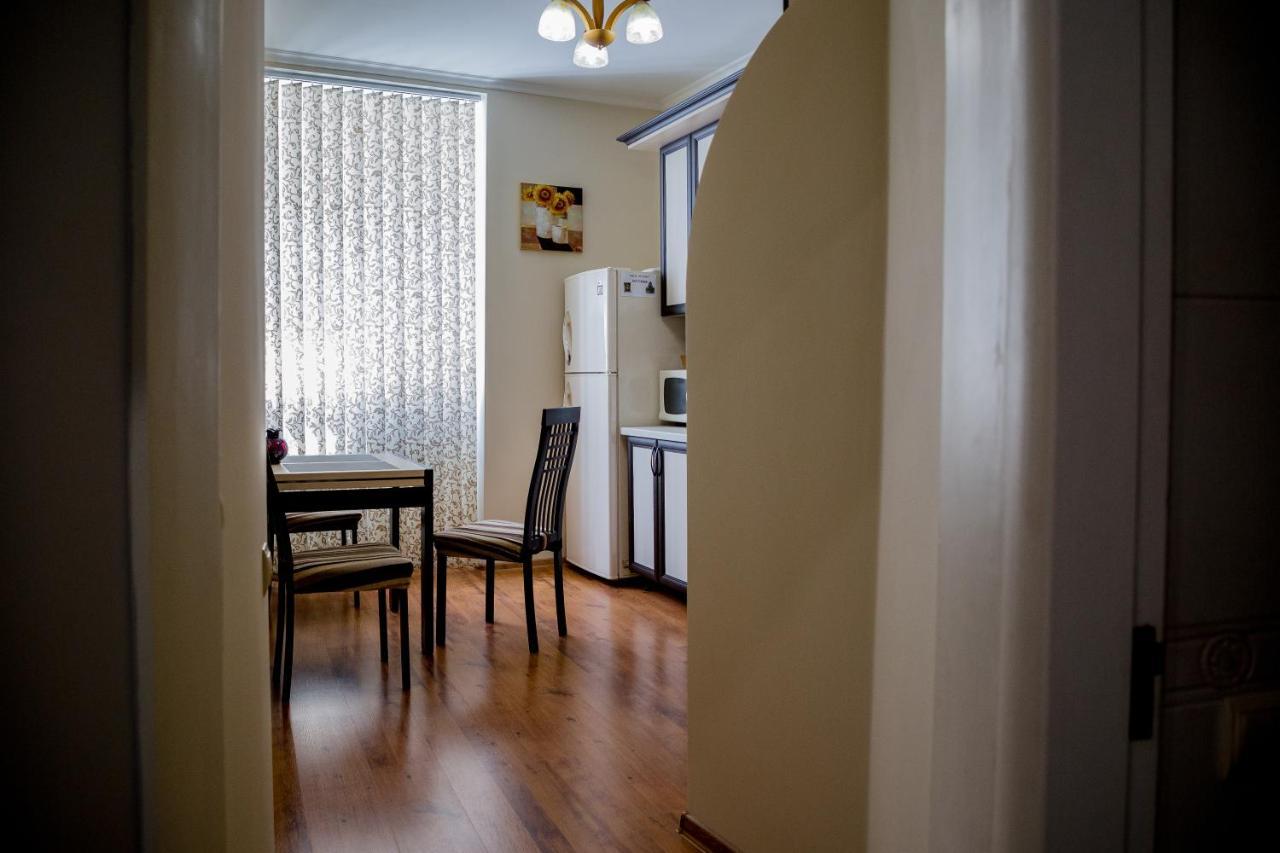 Apartment On Valova Street Львов Экстерьер фото