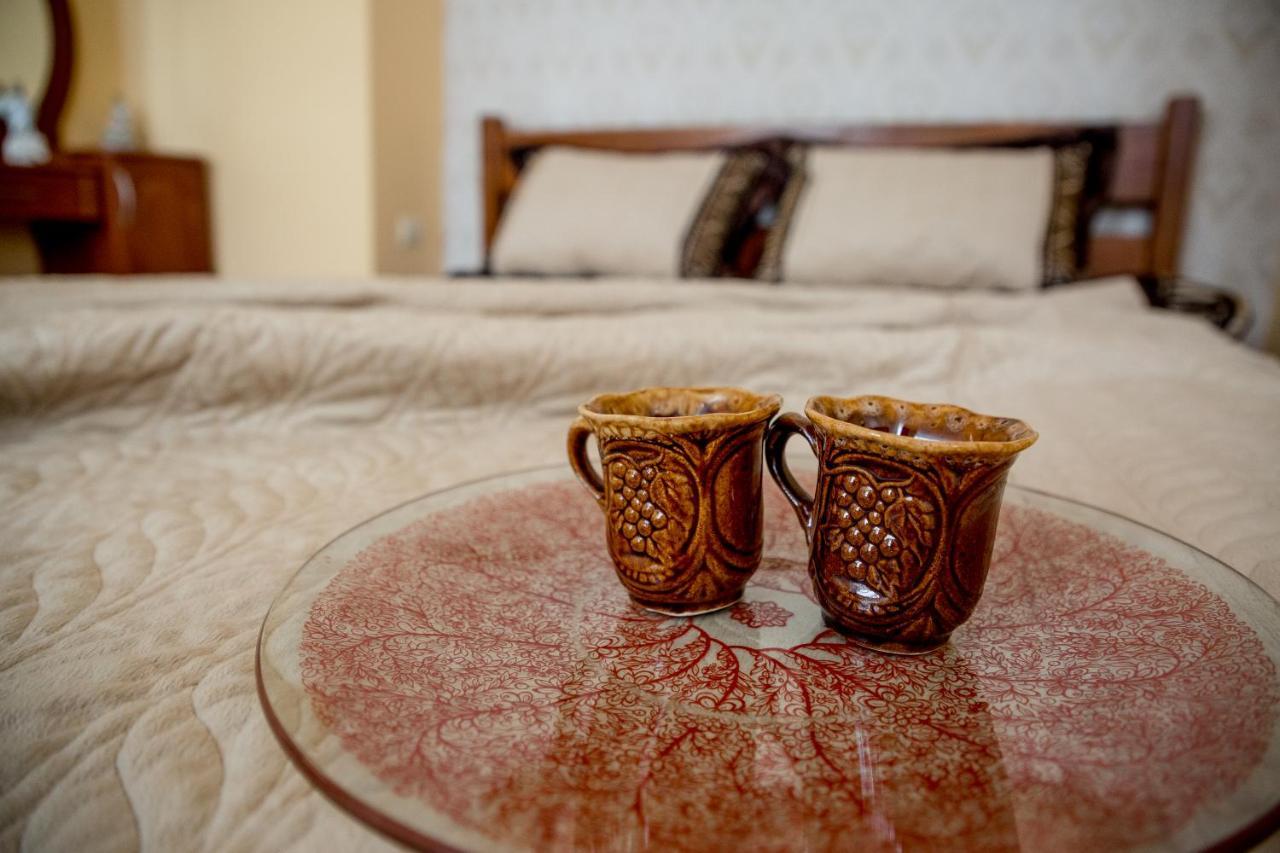 Apartment On Valova Street Львов Экстерьер фото