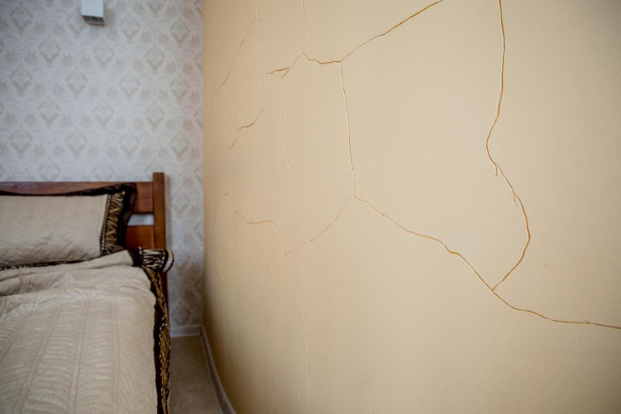 Apartment On Valova Street Львов Экстерьер фото